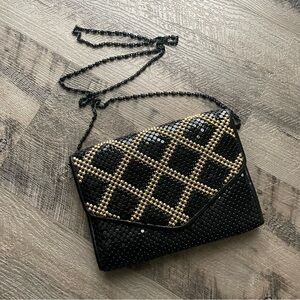 Vintage beaded purse black and gold